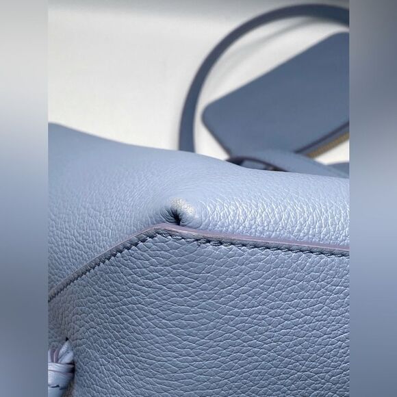 Chloe Sense Large Tote Bag in Grained Leather - Picture 12 of 15